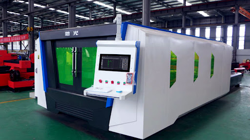 激光設(shè)備工業(yè)一體機(jī)